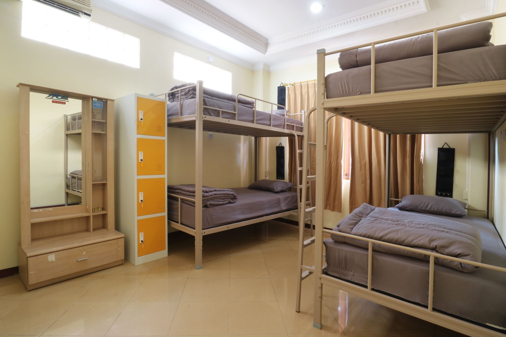 Maharani Guesthouse Tebet Syariah Jakarta Buitenkant foto